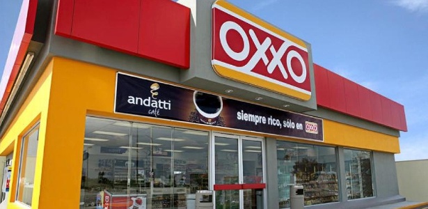 Fachada da loja de conveniência Oxxo, da mexicana Femsa, franquia da Coca-Cola