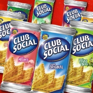 Embalagens da bolacha Club Social, da Kraft