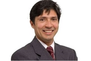 Humberto Veiga, especialista em direito bancário e autor de "Case com seu banco com separação de bens"