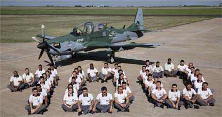 FAB recebe o 50º avião Super Tucano da Embraer - Flap International