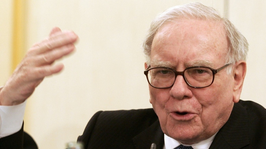 Investidor Warren Buffett é desafiado para briga de polegares pelo bilionário Ryan Cohen