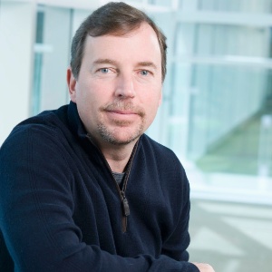 Scott Thompson renunciou ao cargo de diretor-executivo  do Yahoo após denúncias sobre currículo - Paypal/Reuters