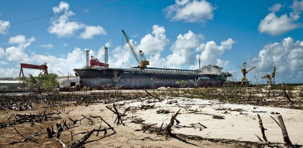 Obras no porto de Suape, em 2012 - Tomas Munita/The New York Times