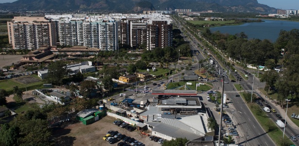 Região onde vai passar corredor expresso no Rio, que ligará a Barra ao aeroporto internacional - Rafael Andrade/Folhapress