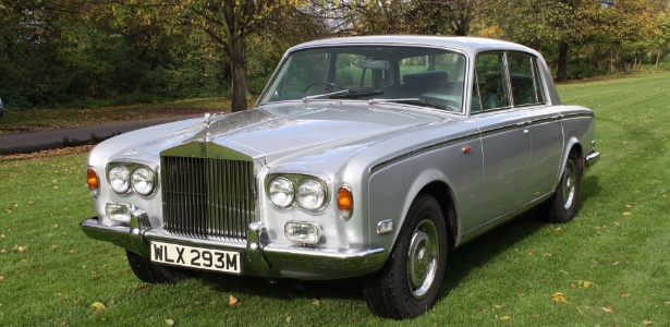 O Rolls-Royce Silver Shadow cinza modelo 1974 foi comprado em 1979 - Divulgação